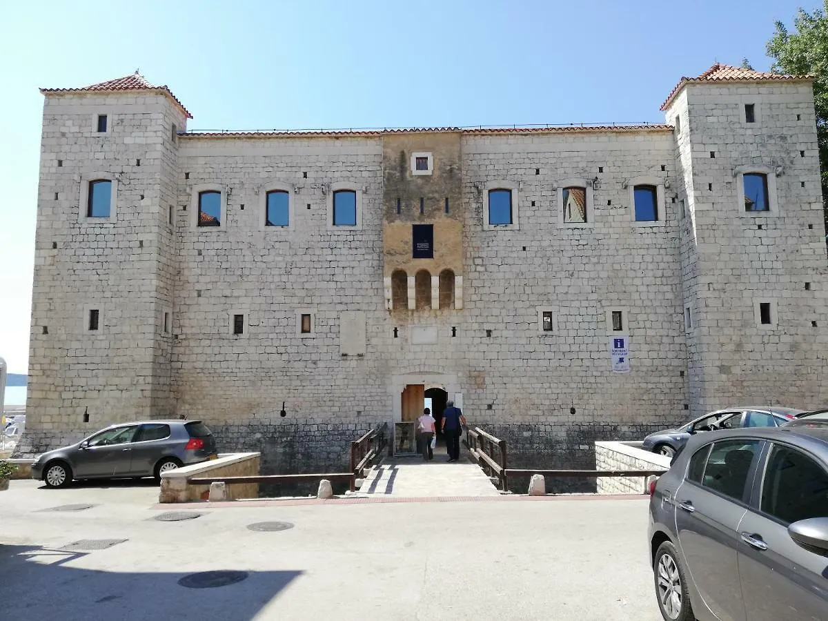 Apartment Sara Kastela