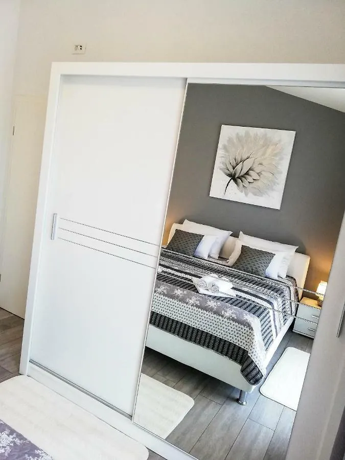 Apartment Sara Kastela